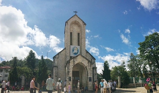 stone-church-sapa